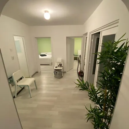 Victoriei By * 布加勒斯特