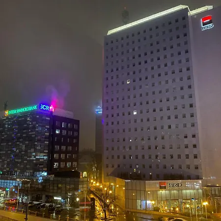 Victoriei By Bükreş